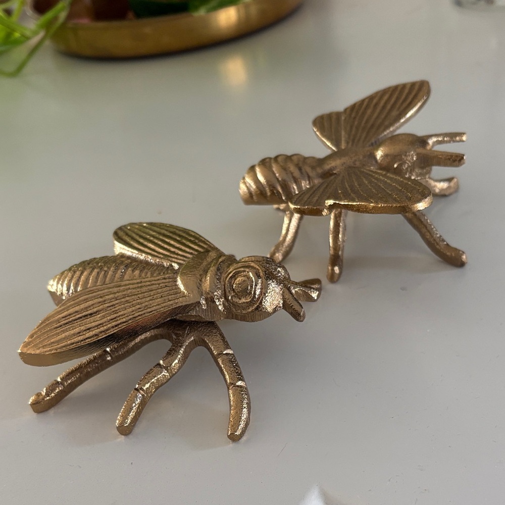 2 gold metal decorative Insects bee and fly